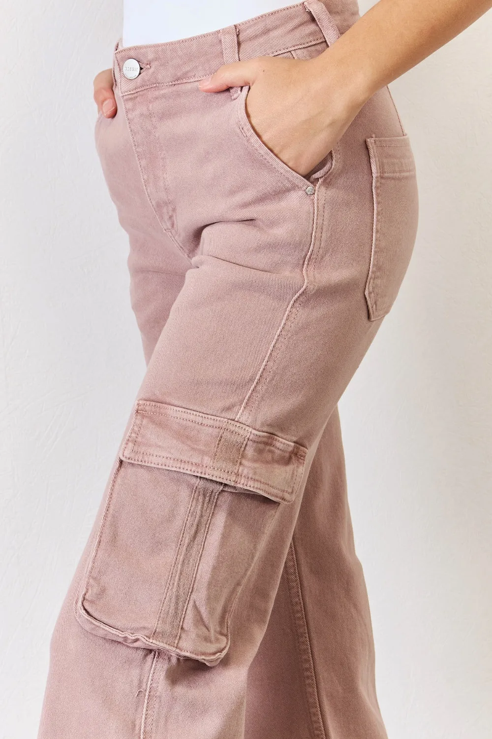 High-Rise Wide-Leg Cargo Pants with Functional Pockets